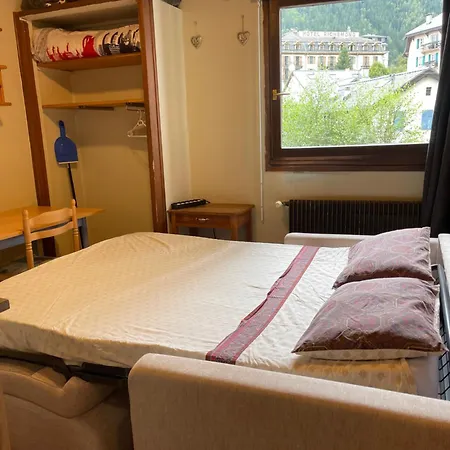 Studio Meuble Bon Emplacement Chamonix Exterior photo